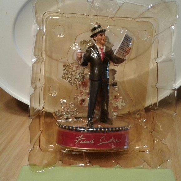 Music  box - Picture 3 of 8